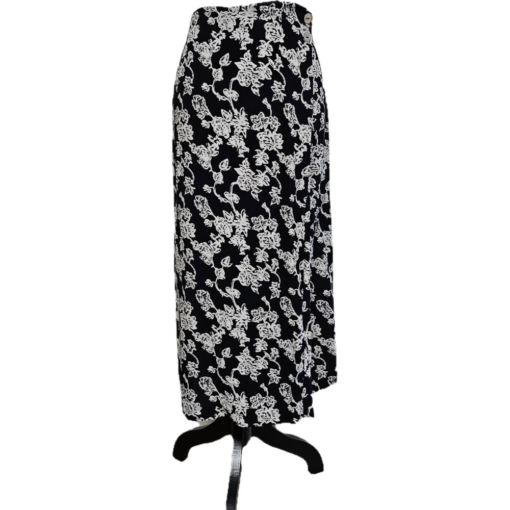 90s Black & White Floral Faux Wrap Midi Skirt Size 18 Whimsigoth Romantic Fairy